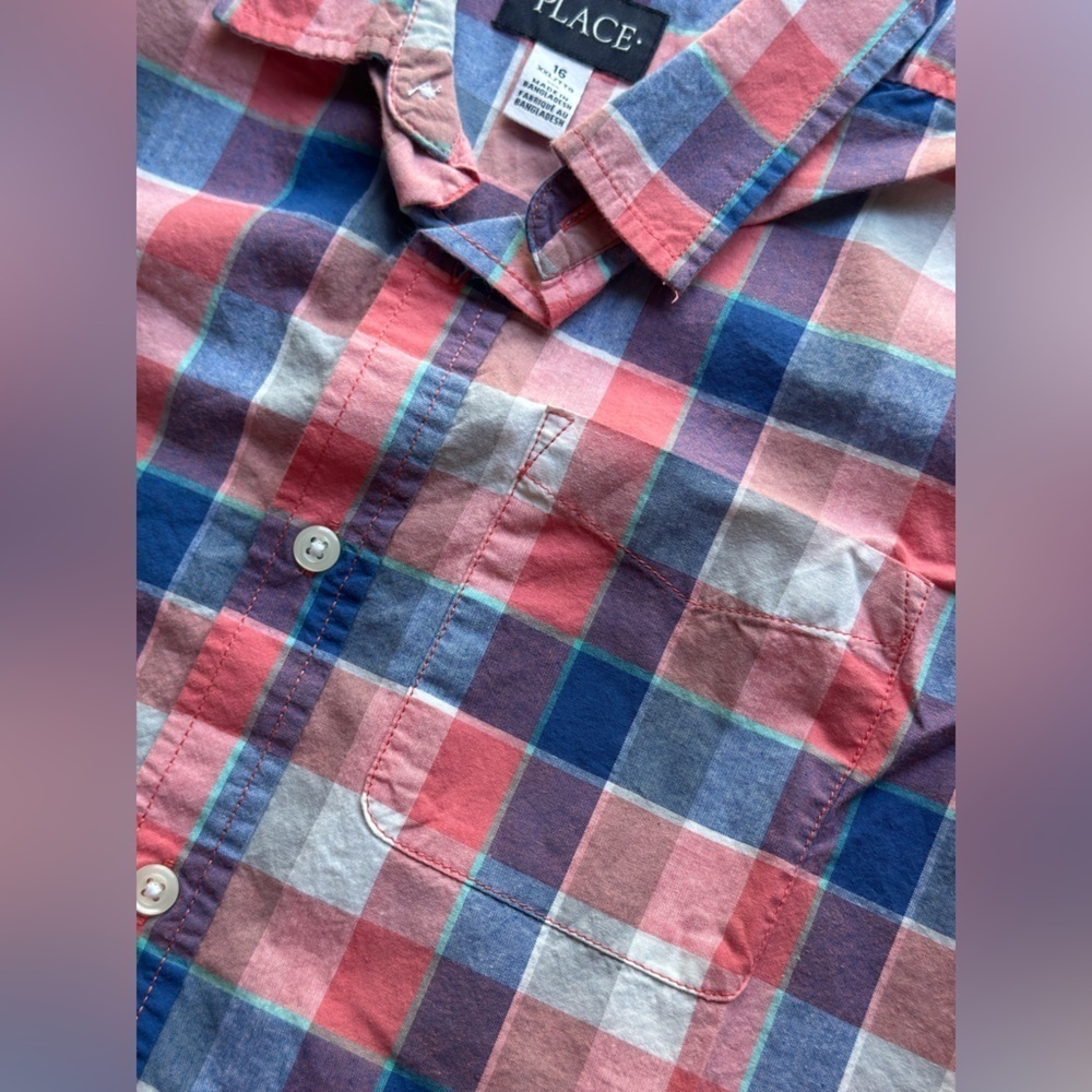 The Children’s Place Boys Short Sleeve Plaid Button Down Shirt - Picture 4 of 4